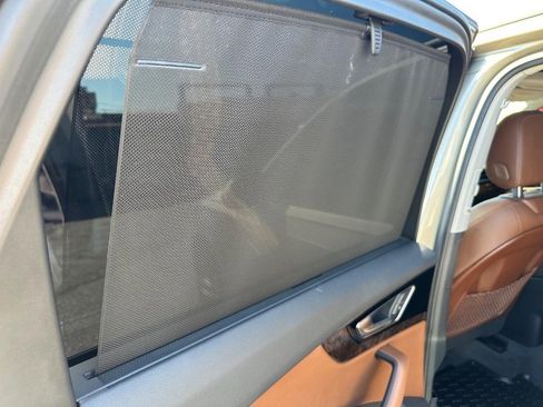 Used 2017 Audi Q7 3.0T Prestige image 37