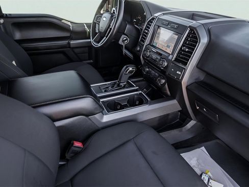 Used 2018 Ford F150 XLT w/ Equipment Group 302A Luxury image 32