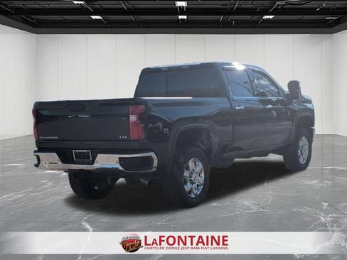 Used 2021 Chevrolet Silverado 2500 LTZ w/ LTZ Premium Package AWD/4WD image 5