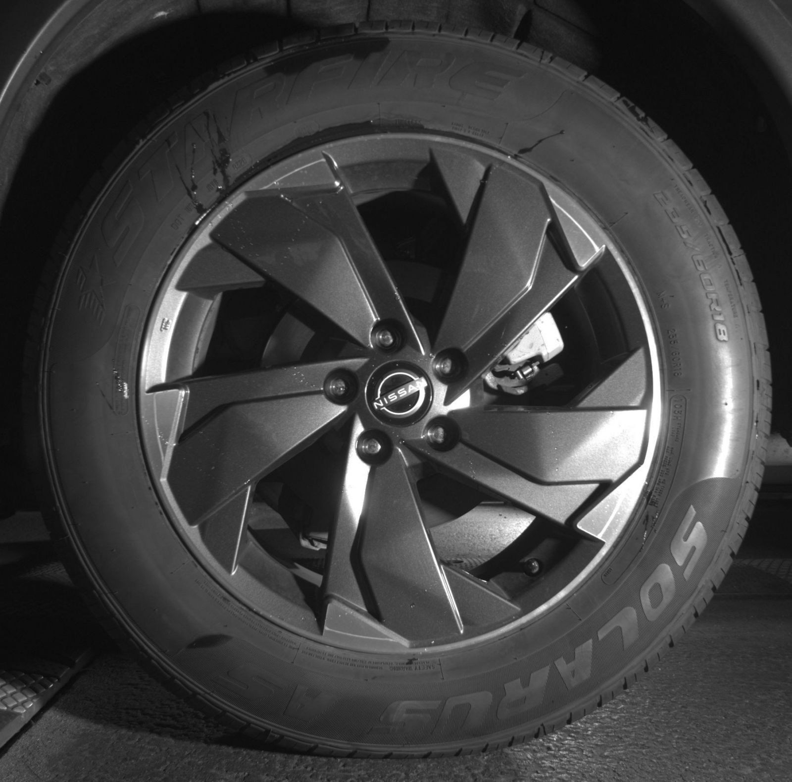 Used 2025 Nissan Rogue SV AWD/4WD image 13