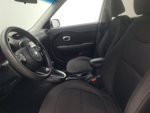 Used 2019 Kia Soul FWD image 17