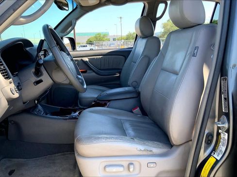 Used 2006 Toyota Sequoia Limited RWD image 7