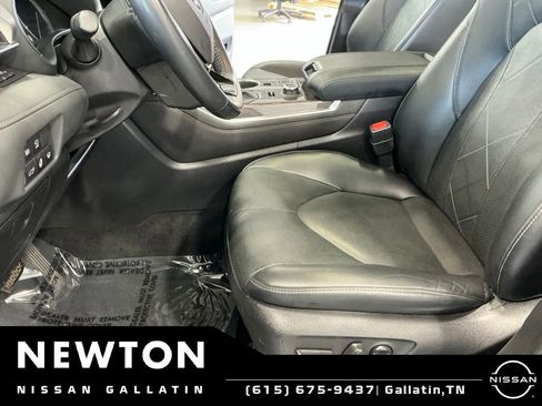 Used 2021 Toyota Highlander Platinum AWD/4WD image 20