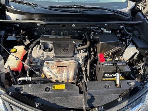 Used 2015 Toyota RAV4 XLE AWD/4WD image 91