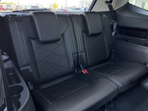 New 2026 Volkswagen Atlas SE image 33