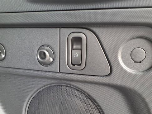 New 2025 Subaru Forester Limited image 25