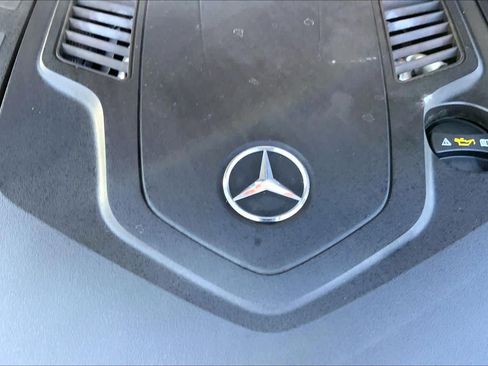 Used 2019 Mercedes-Benz S 560 4MATIC Sedan image 30