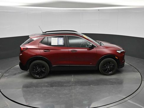 Used 2025 Buick Encore GX Sport Touring w/ Advanced Technology Package AWD/4WD image 37