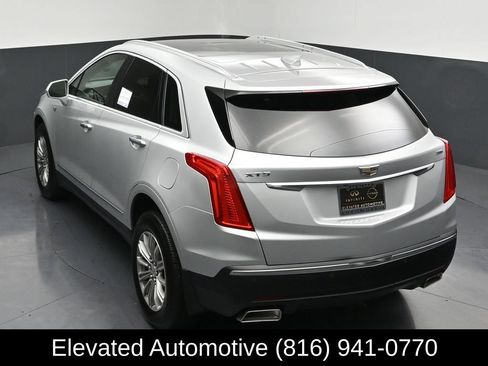 Used 2017 Cadillac XT5 Luxury w/ Driver Awareness Package FWD image 29