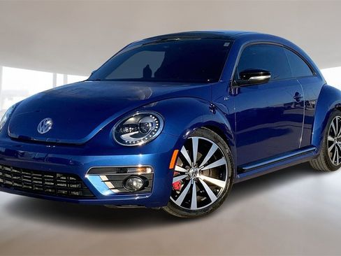 Used 2014 Volkswagen Beetle R-Line image 1