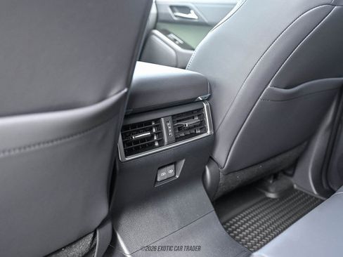 Used 2026 Lexus GX 550 AWD/4WD image 44