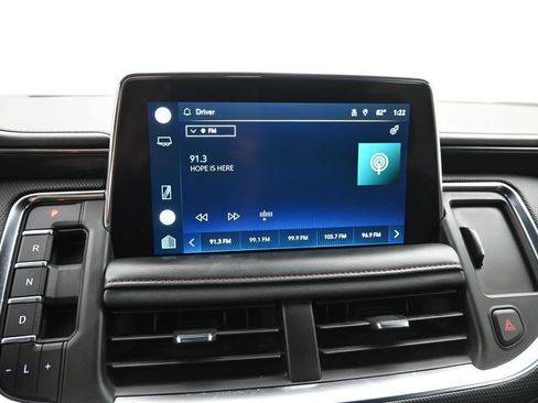 Used 2022 Chevrolet Suburban RST w/ Luxury Package RWD image 16