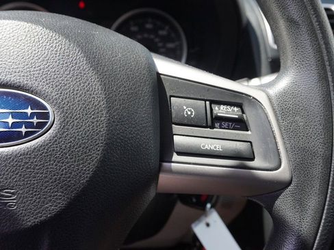 Used 2016 Subaru Forester 2.5i Premium w/ All-Weather Package AWD/4WD image 37