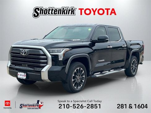 Used 2023 Toyota Tundra Limited image 1