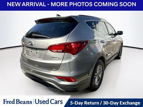 Used 2018 Hyundai Santa Fe Sport w/ 2.4L Tech Package 04 AWD/4WD image 12