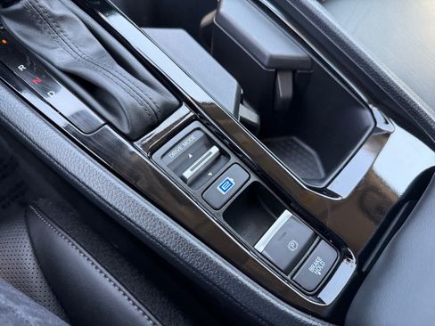 Used 2025 Honda Accord EX-L image 26