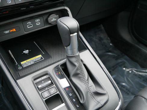 Used 2024 Honda CR-V EX-L image 24