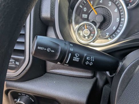 Used 2022 RAM 1500 Tradesman AWD/4WD image 22