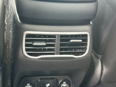 Used 2023 Hyundai Santa Fe Calligraphy image 42