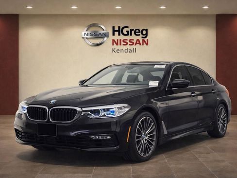 Used 2018 BMW 530e RWD image 3