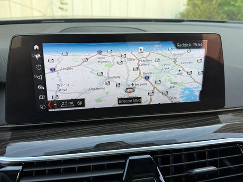 Used 2017 BMW 540i xDrive AWD/4WD image 22