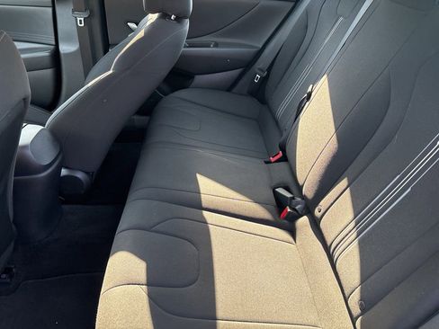Certified 2023 Hyundai Elantra SEL FWD image 4