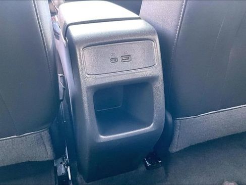 Used 2024 Chevrolet Trax LT image 10