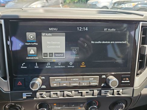 Used 2025 Nissan Frontier SV AWD/4WD image 29