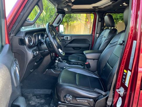 Used 2021 Jeep Wrangler Unlimited Sahara image 19