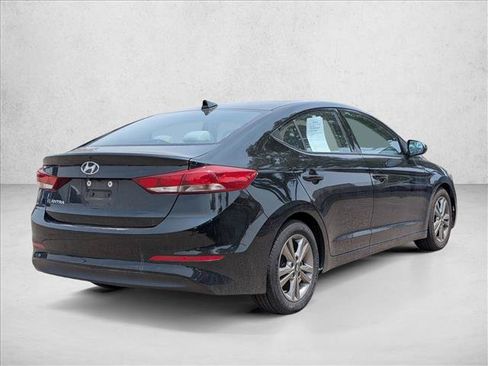 Used 2017 Hyundai Elantra Value Edition FWD image 5