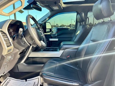 Used 2019 Ford F350 Lariat w/ Lariat Ultimate Package image 12