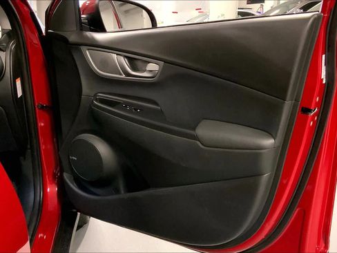 Used 2020 Hyundai Kona Ultimate image 21