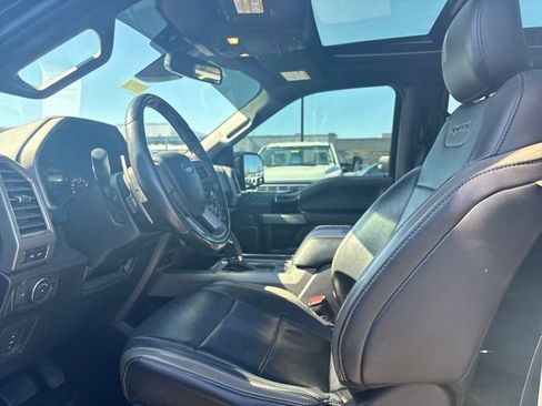 Used 2018 Ford F150 Raptor w/ Equipment Group 802A Luxury image 10