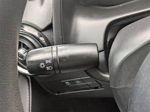 Used 2018 Toyota Yaris iA image 26