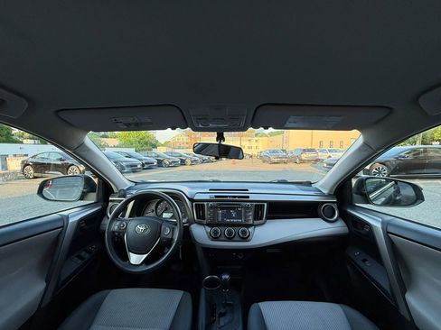 Used 2014 Toyota RAV4 LE AWD/4WD image 30