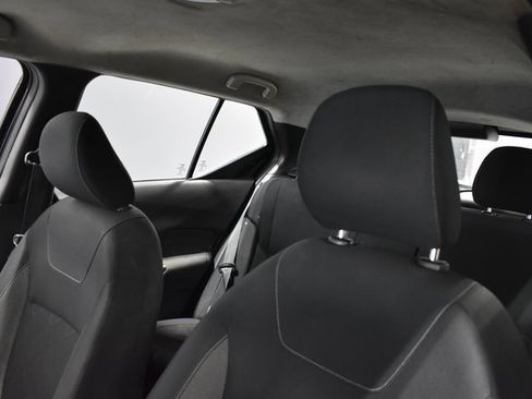 Used 2020 Nissan Kicks SV image 16