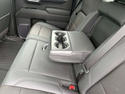 Certified 2023 Chevrolet Silverado 1500 High Country AWD/4WD image 15