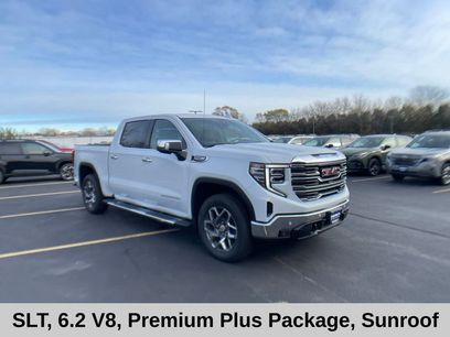 New 2026 GMC Sierra 1500 SLT w/ SLT Premium Plus Package