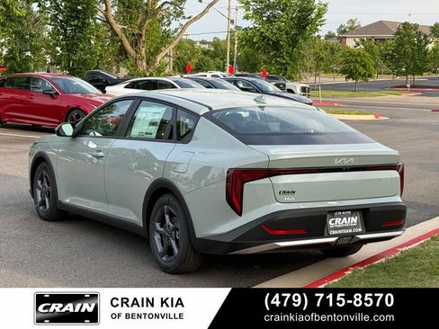New 2026 Kia K4 FWD image 5