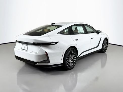 New 2026 Lexus ES 350e w/ Cold Area Package FWD image 5