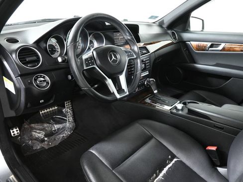 Used 2013 Mercedes-Benz C 300 4MATIC Sedan image 14