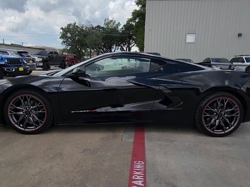 Used 2023 Chevrolet Corvette Stingray Coupe RWD image 5