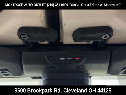 Used 2021 Jeep Wrangler Unlimited Sahara image 29