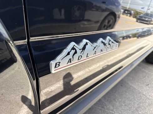 Used 2018 Ford F150 Lariat w/ Equipment Group 502A Luxury AWD/4WD image 8