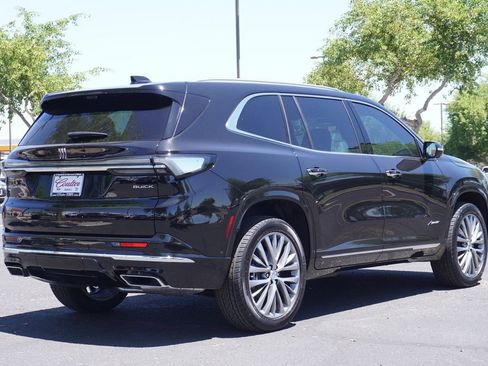 New 2026 Buick Enclave Avenir AWD/4WD image 3