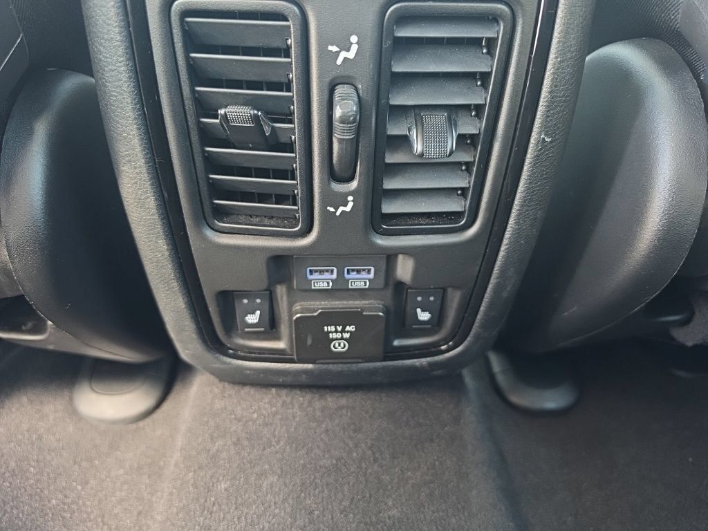 Used 2025 Dodge Durango R/T AWD/4WD image 29