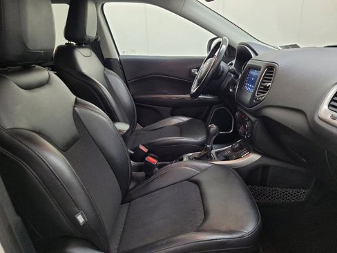 Used 2021 Jeep Compass Latitude w/ Convenience Group AWD/4WD image 21