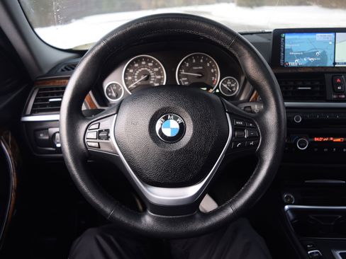 Used 2014 BMW 335i Sedan image 4
