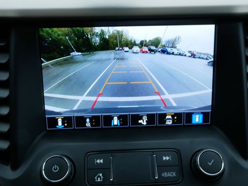 Used 2022 GMC Acadia Denali w/ Denali Ultimate Package image 18