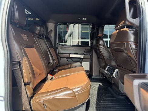 Used 2024 Ford F350 King Ranch AWD/4WD image 40